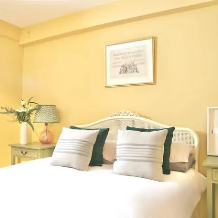 Apartamento The Court Yard